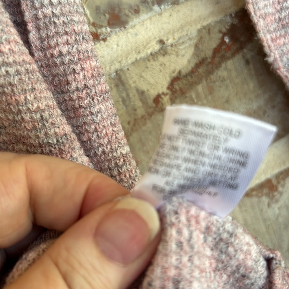 Intimately Free People Heathered Pink Knit Henley  Top - Picture 7 of 8